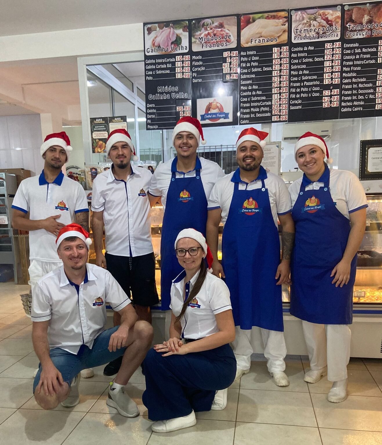 Foto da equipe da central dos frangos